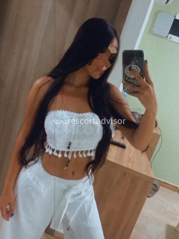 Escort 613885970