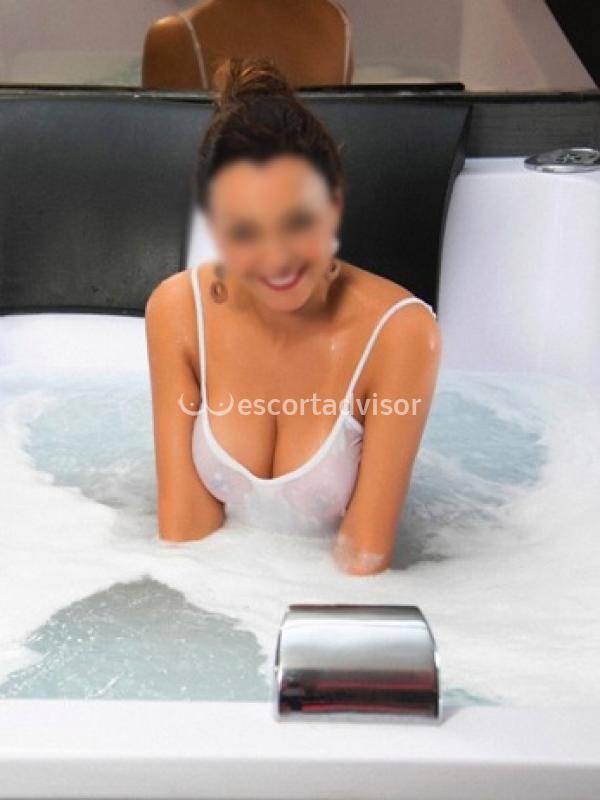 Escort 3274382267
