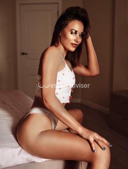 Escort 3930057180 Lenna