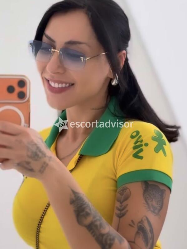 Escort 3887847662