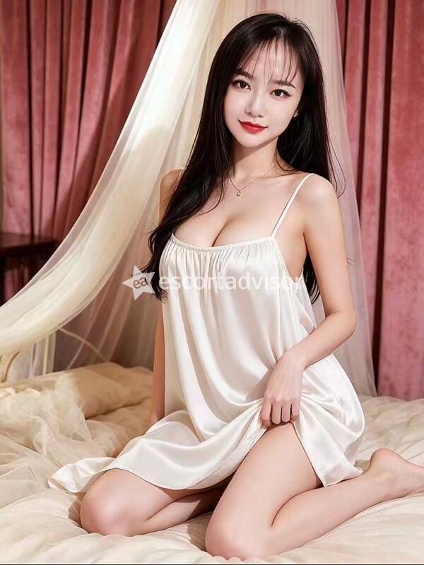 Escort 3289266986