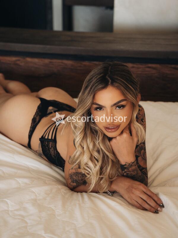 Escort 3509854947