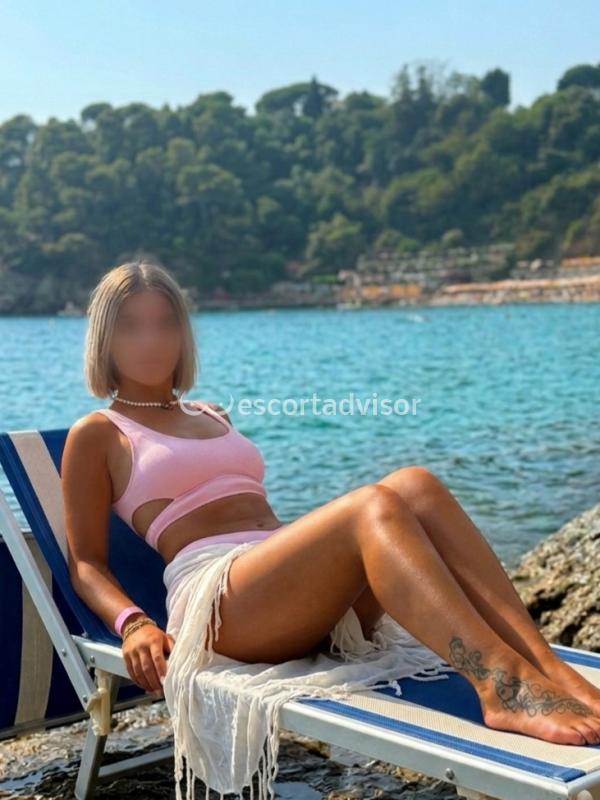 Elena escort Seriate