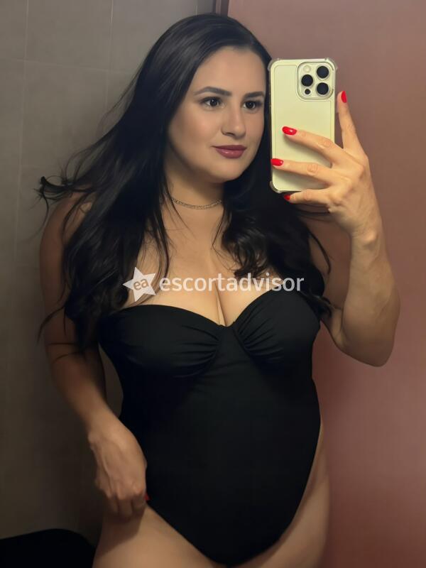 Escort 3277666598