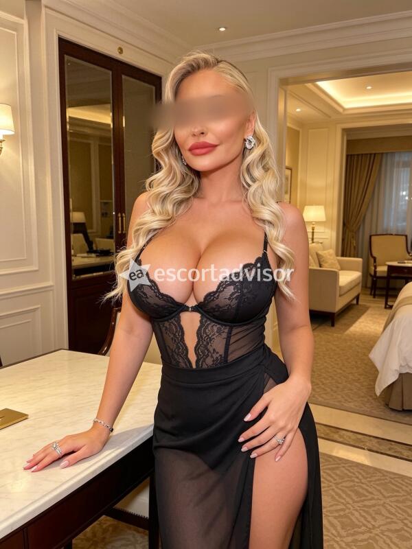 Escort 3427792384