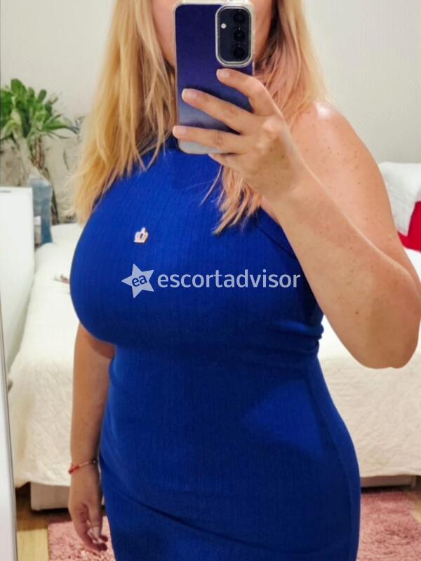 Escort 3512665777