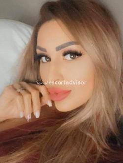 Escort 3208129878