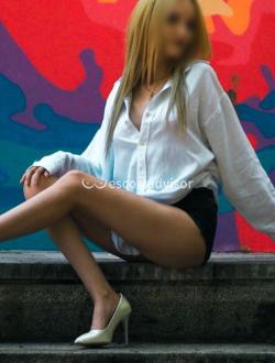 Escort 3240404646