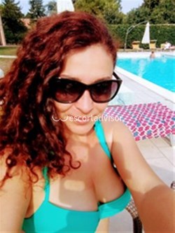 Escort 3246322017