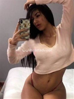 Escort 3277473536