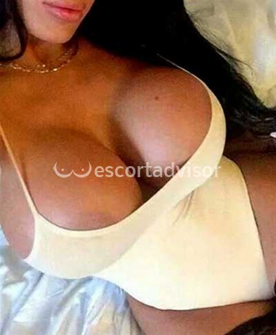 Escort 3277816409