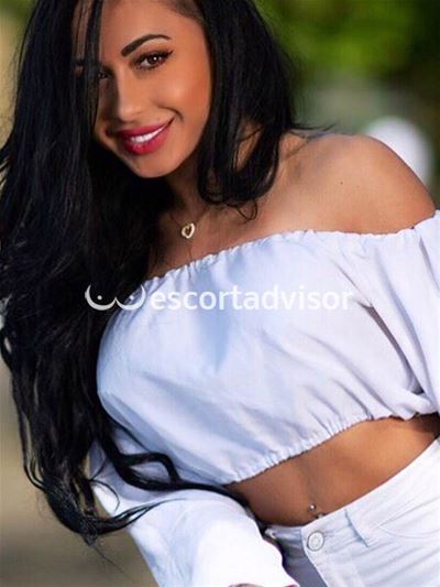Escort 3278224667