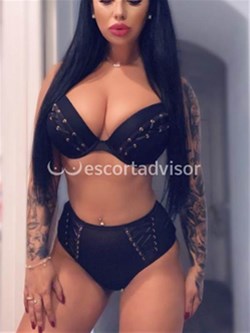 Escort 3281373581