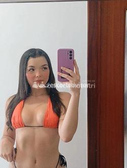 Escort 3508976775
