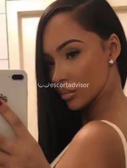 Escort 3509437899