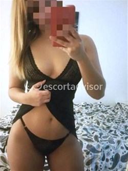 Escort 3512857419