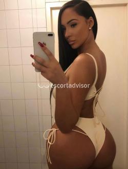 Escort 3512874663