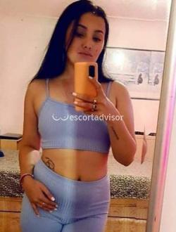 Escort 3757757444