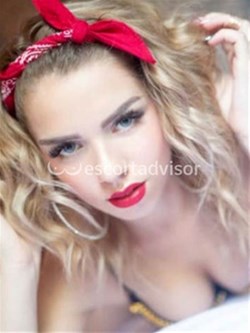 Escort 3807844179