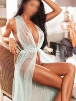 Escort 3884847031