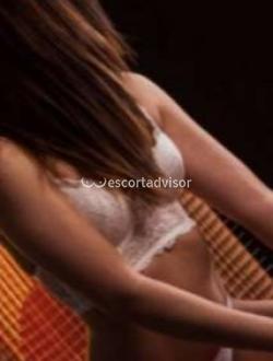 Escort 3896539350