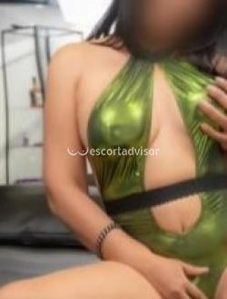 Escort 3899833976