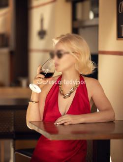 Mujeres 605076407
