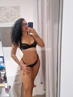 Mujeres 613845000